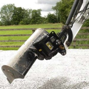 geith tilt coupler with bucket on excavator