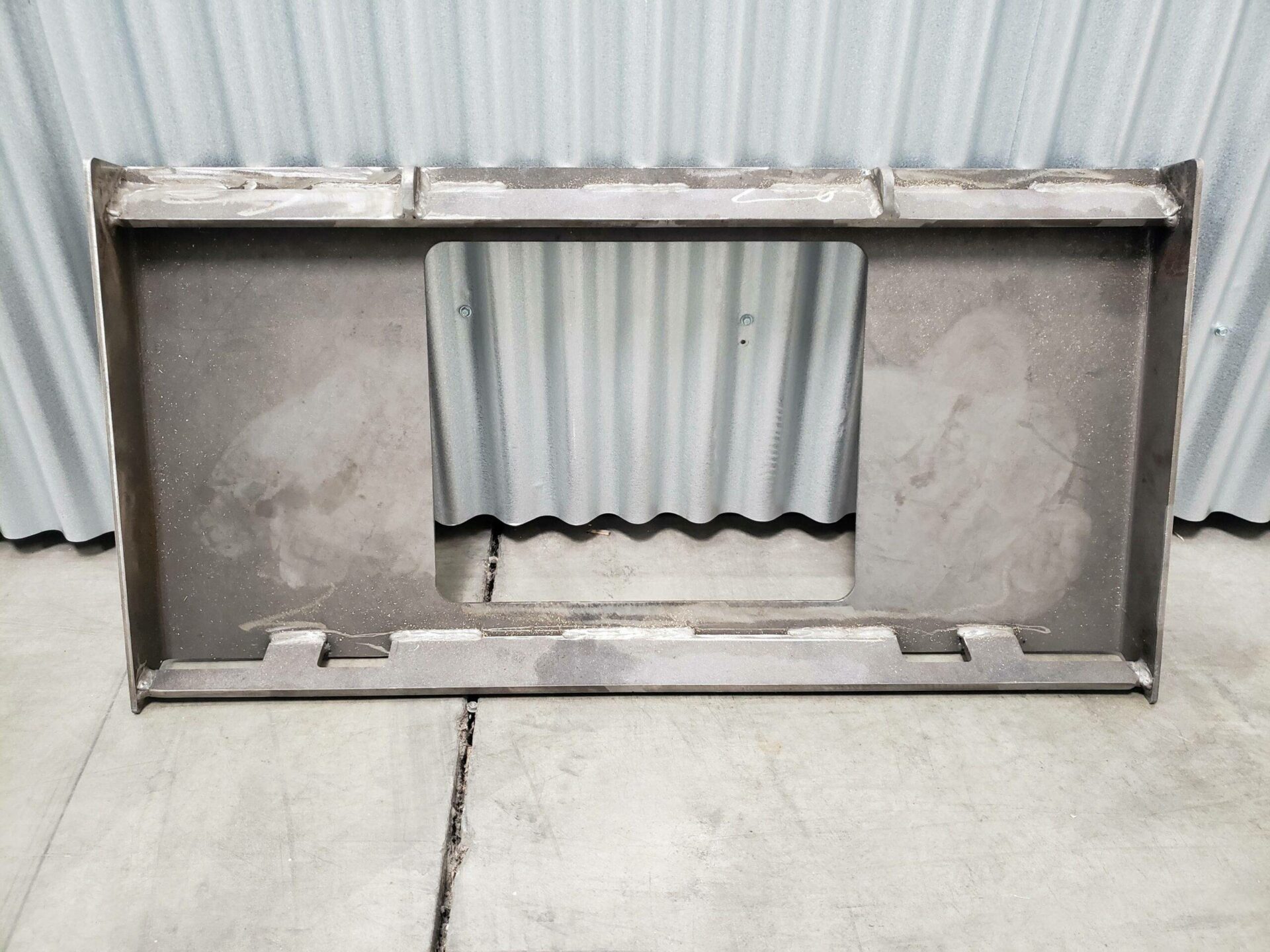 skid steer mounting plate